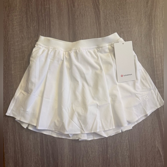 New with tags Lululemon Narrow waistband tennis skirt, White, size 4. - Picture 4 of 15